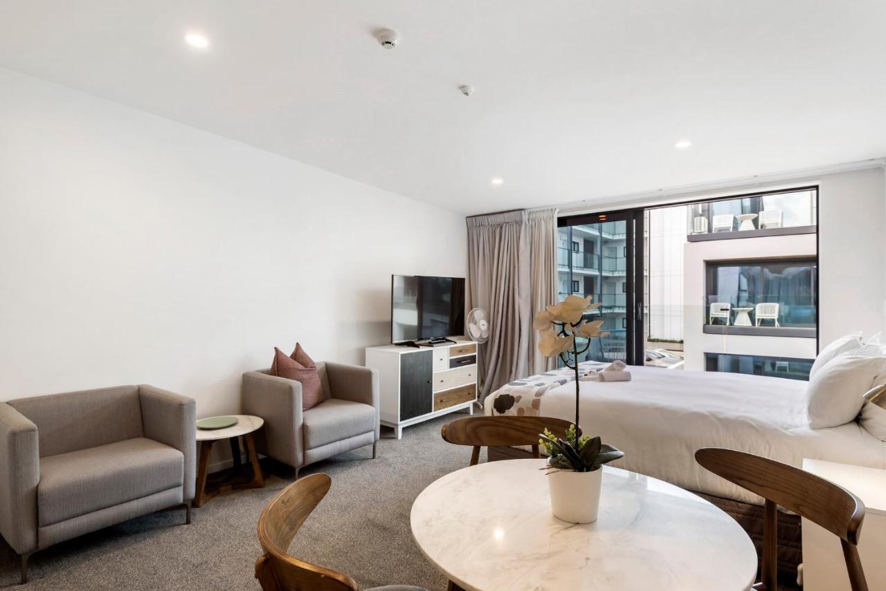 프렌즈 모텔 앤 서비스 아파트먼트 버컨헤드 오클랜드 외부 사진 A typical studio apartment